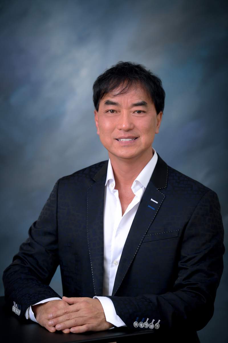 Raymond Duong, MD, Vero Beach Florida Internal Medicine Physician